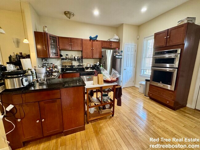 Photo - 22 Elmore St Unit 2