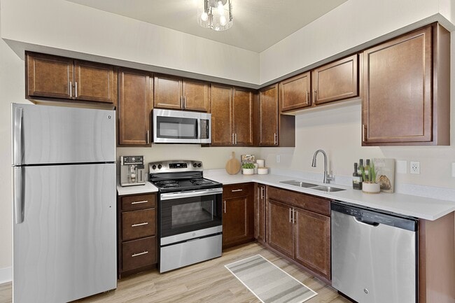 Photo - Brooklyn West Apartments