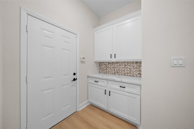 Photo - 1411 Bayou St