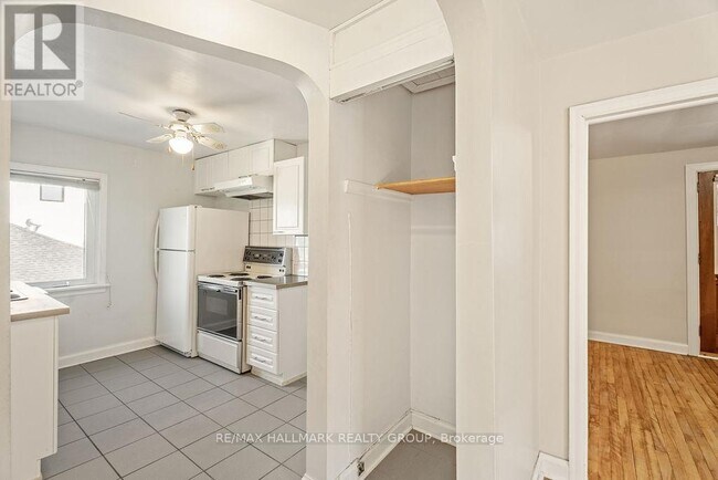 Photo - 359 Dominion Ave