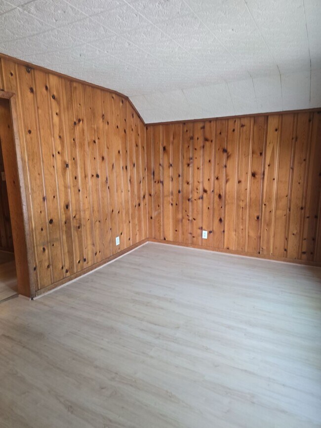 Photo - 1206 Haney Ave