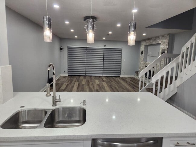 Photo - 3667 Carambola Cir N