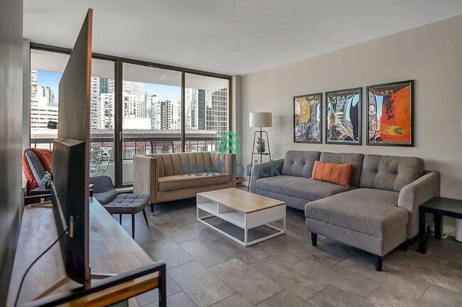 Photo - 1 BED & 1 BATH CONDO FOR RENT Unit 1105