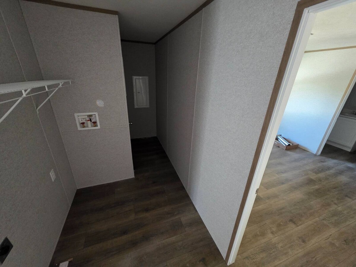 Photo - 304 Landrey Dr