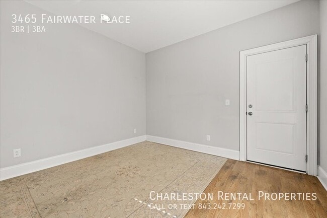 Photo - 3465 Fairwater Pl