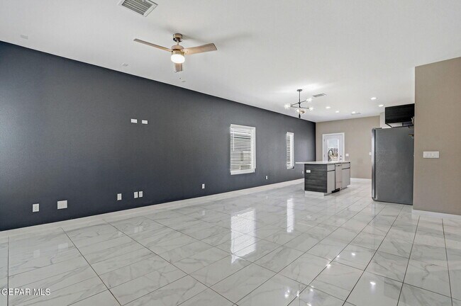 Photo - 125 Via Rojas Dr