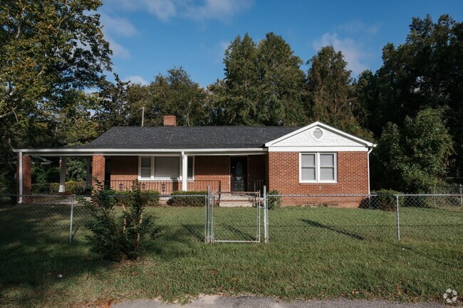 Building Photo - 5313 Randall Ave Rental