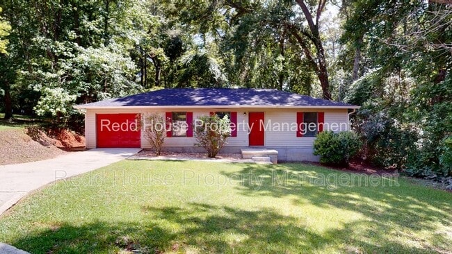 Photo - 111 Oakridge Cir