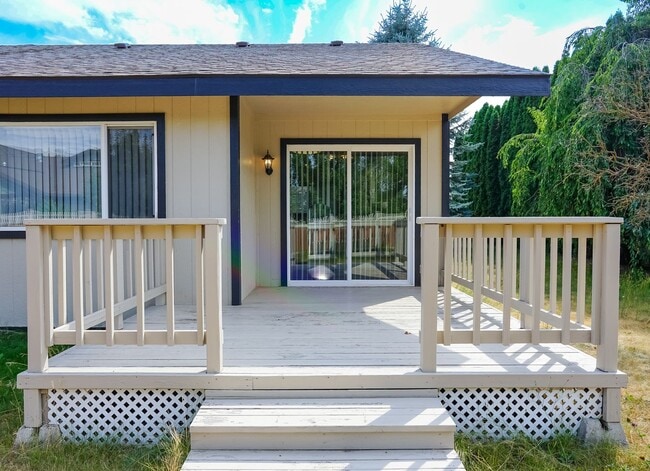 Photo - Three Bedroom Home in Hayden