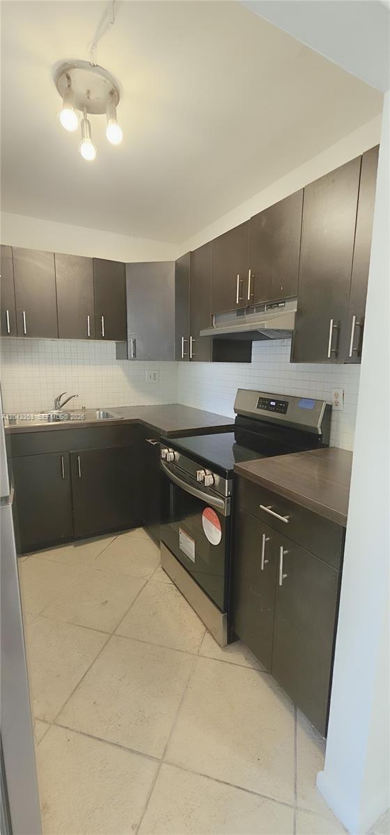 Photo - 304 NW 30th Ct Unit 102