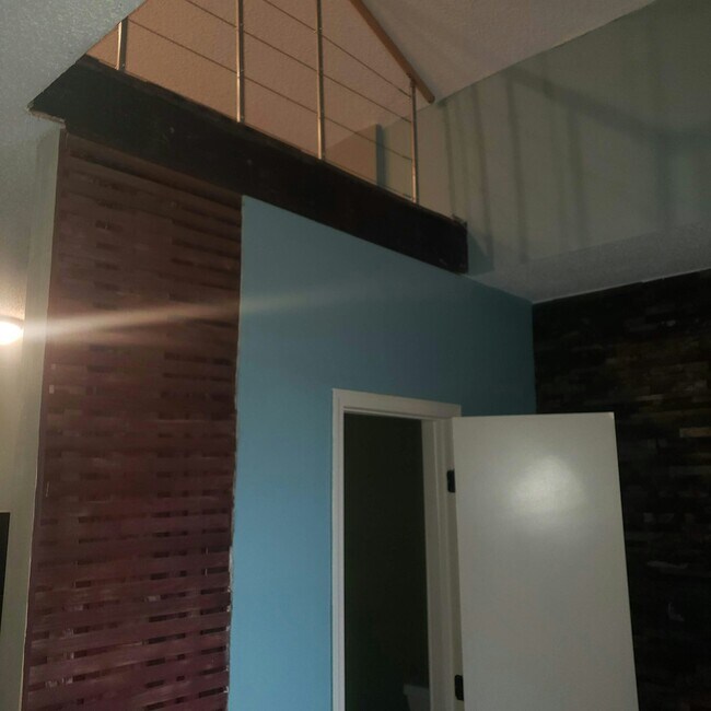 Photo - 412 N Montgomery St Unit 202