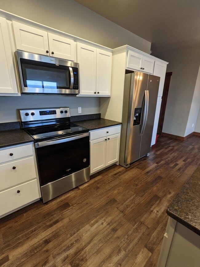 Building Photo - 1601 Westwood Cir Unit 1601 Westwood Circle C Rental