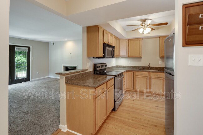 Photo - 1843 Fernspring Cove Unit 2