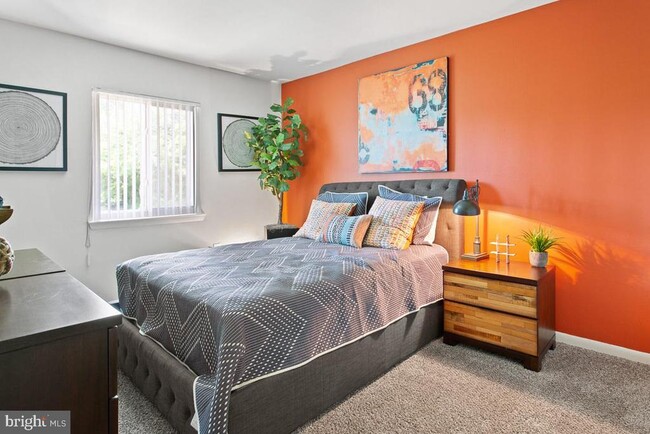 Photo - 9220 Old Lantern Way Apartment Unit 1BED1BATH