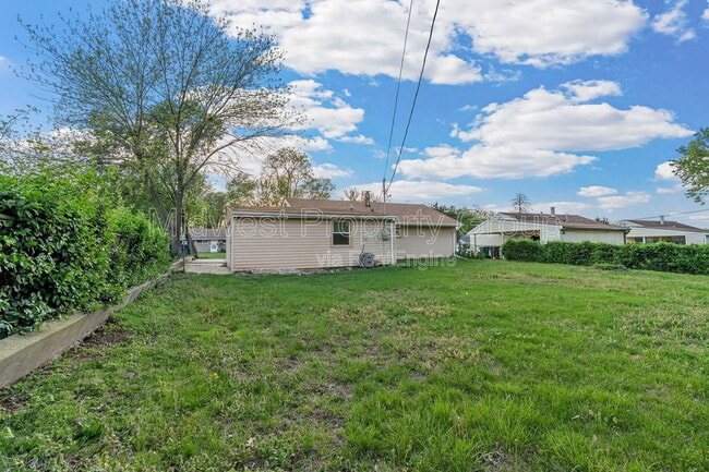 Photo - 5520 Holborn Dr