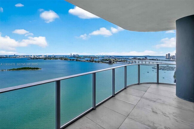 Photo - 700 NE 24th St Unit 3007