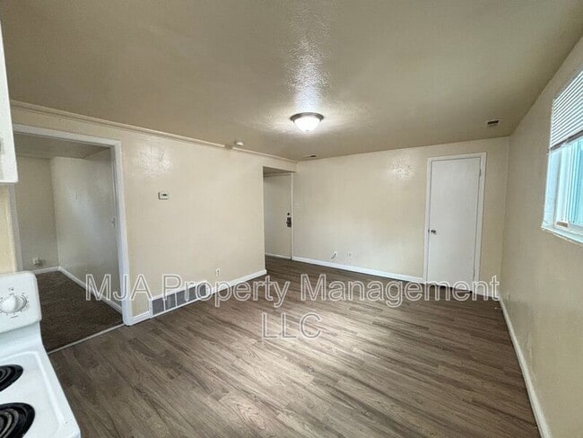 Photo - 1379 W 900 S Unit B1