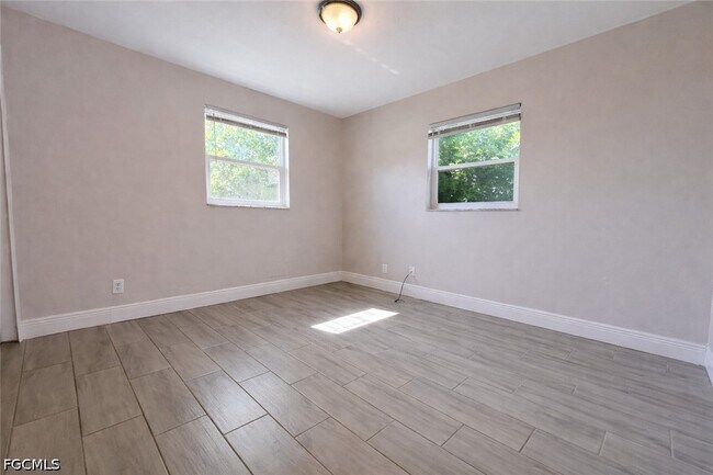 Photo - 5451 Eleventh Ave