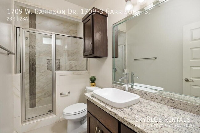 Photo - 1709 W Garrison Dr Unidad 3,