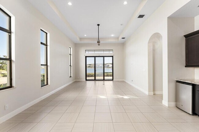 Photo - 241 SE Fascino Cir