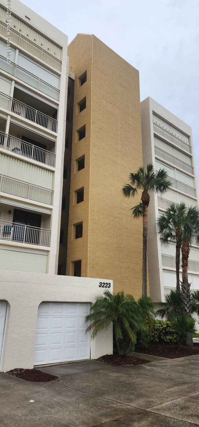 Building Photo - 3223 S Atlantic Ave Unit 405 Rental