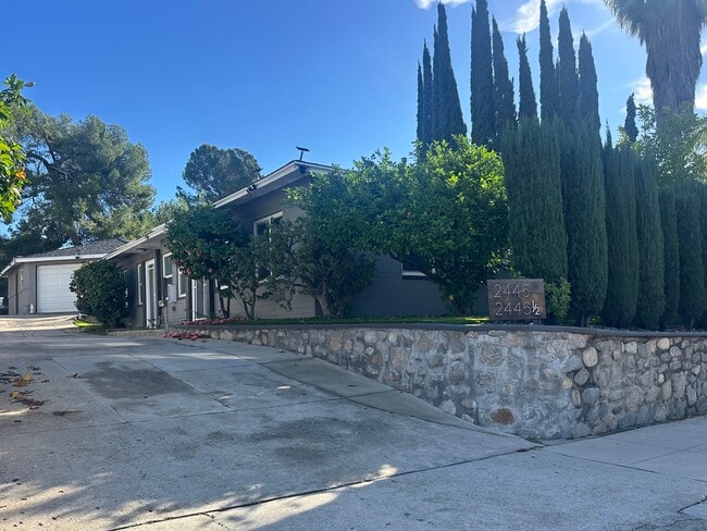 Building Photo - 2449 Florencita Dr W Unit 2445