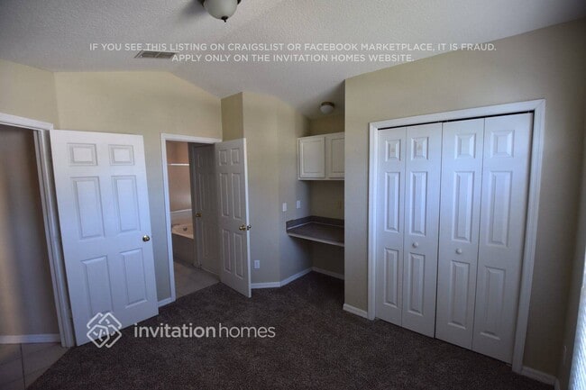 Photo - 300 Balogh Pl