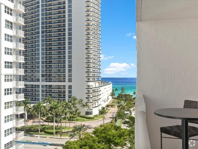 Building Photo - 1865 S Ocean Dr Unit 10C Rental