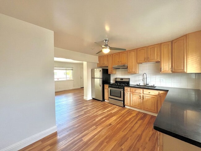 Photo - 871 Sonoma Ave