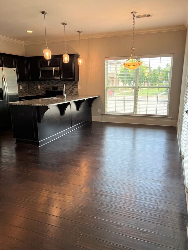 Photo - August 2026 - July 2027!!  3 BR 3 BA townh...