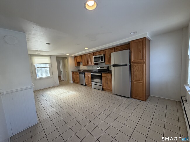 Photo - 57 Chapel St