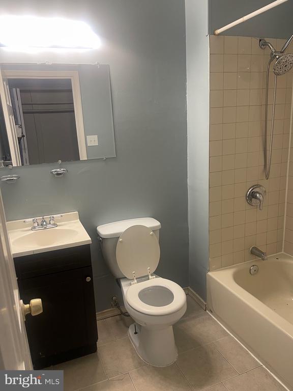 Photo - 518 Sanford Pl