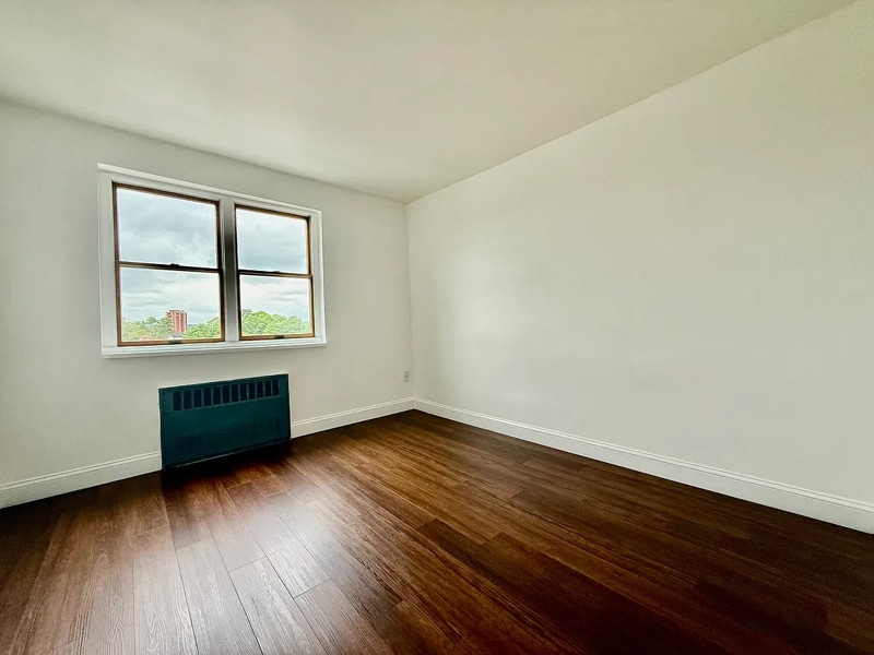 Photo - 110 Bruce Ave