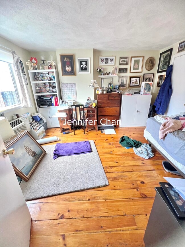 Building Photo - 2 Islington Ter Unit 2C