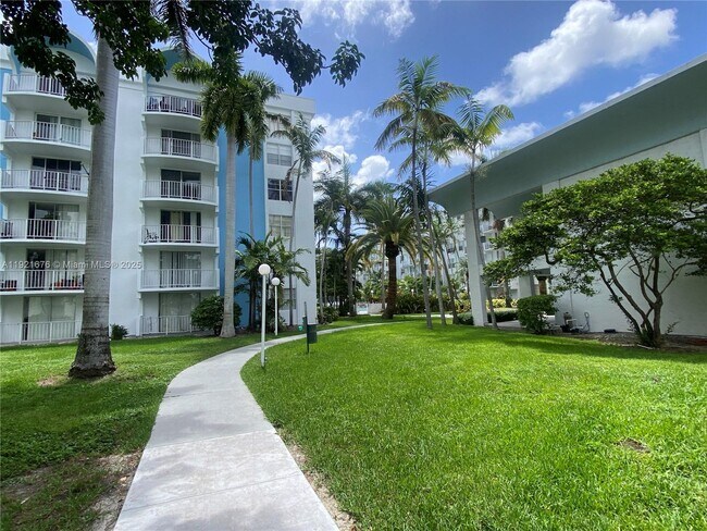 Photo - 492 NW 165th St Unit C-215