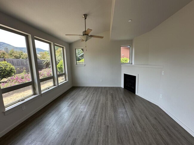 Photo - 96 Dunn Cir