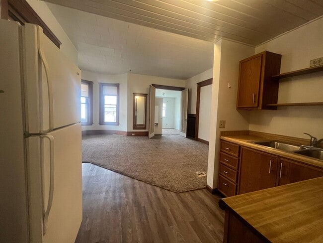 Photo - Shaolin Property 204 LLC (SHA204) Unit 2