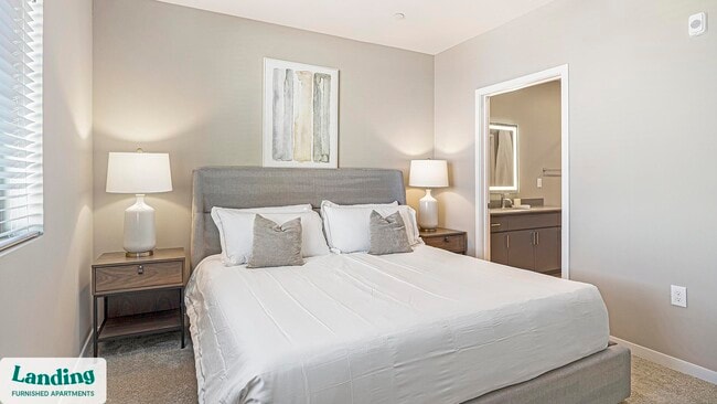 Photo - 402 W Lincoln St Unidad 348