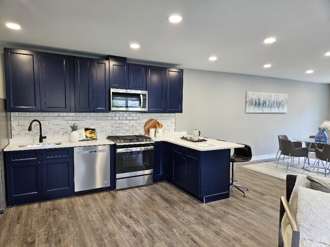 Photo - 11 Waverly Pl