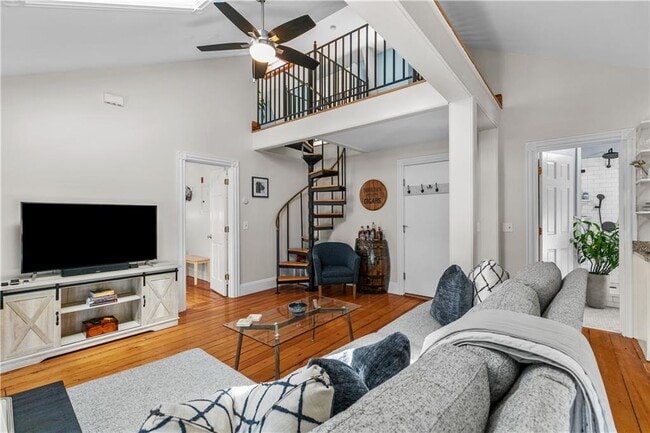 Photo - 20 Berkeley Ave Unidad 5