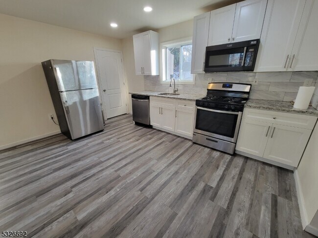 Photo - 46 Garret St