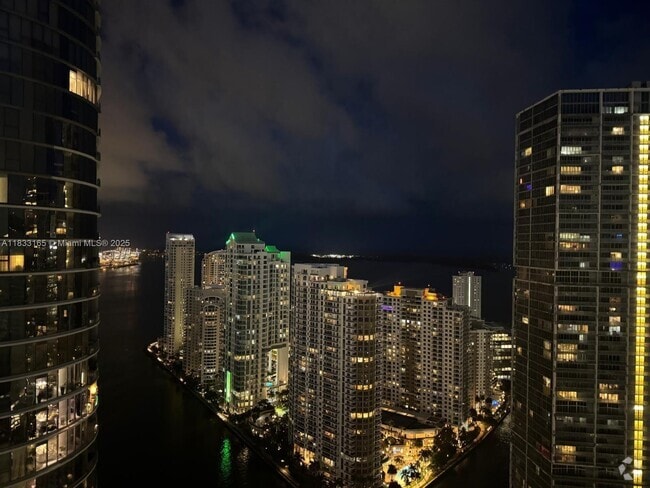 Building Photo - 200 Biscayne Blvd Way Unit 4603 Rental