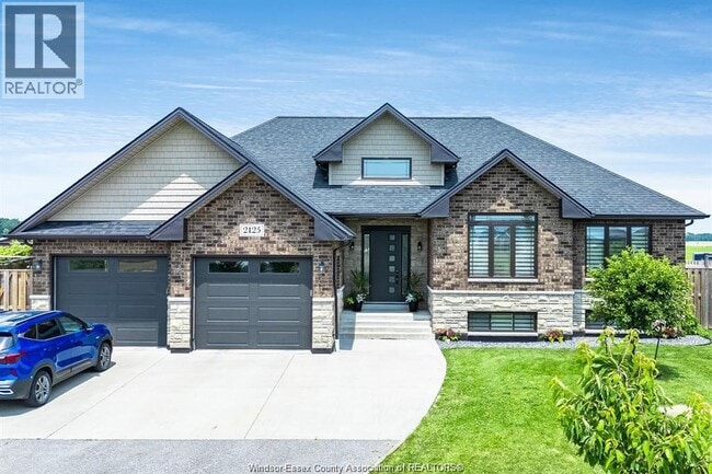 Photo - 2125 Fox Run Rd