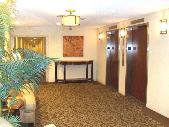 Photo - 125 Acacia Cir Unit 110