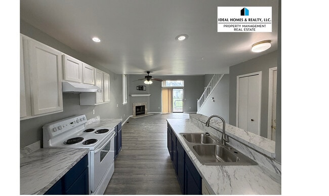 Photo - 5466 Country Hearth Ln