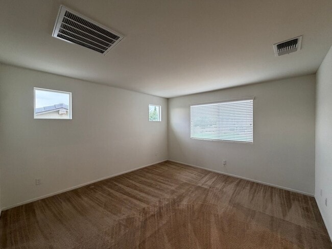 Photo - 5916 Sucre Pl