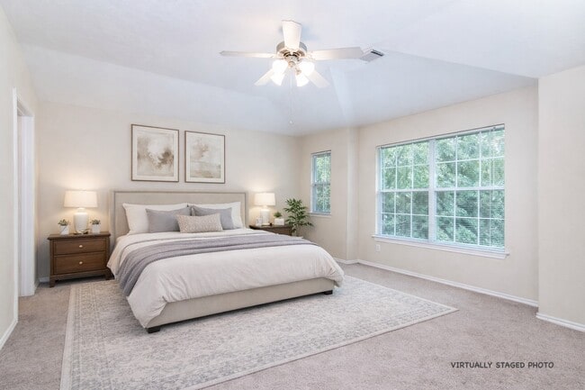 Photo - 207 N Burberry Park Cir