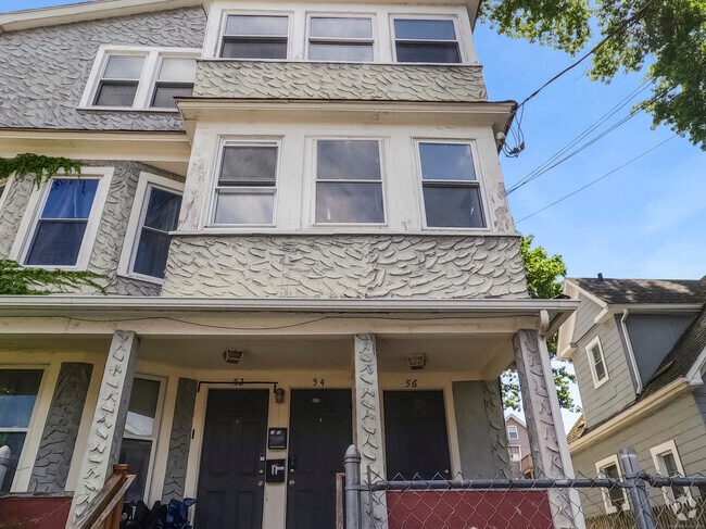Building Photo - 56 Bell St Unit 3 Rental