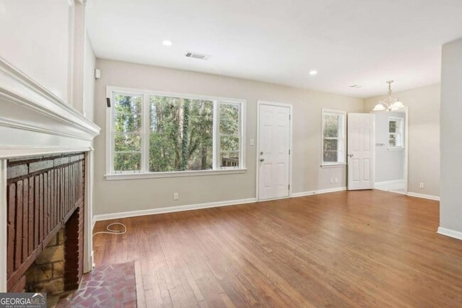 Photo - 1840 Camellia Dr