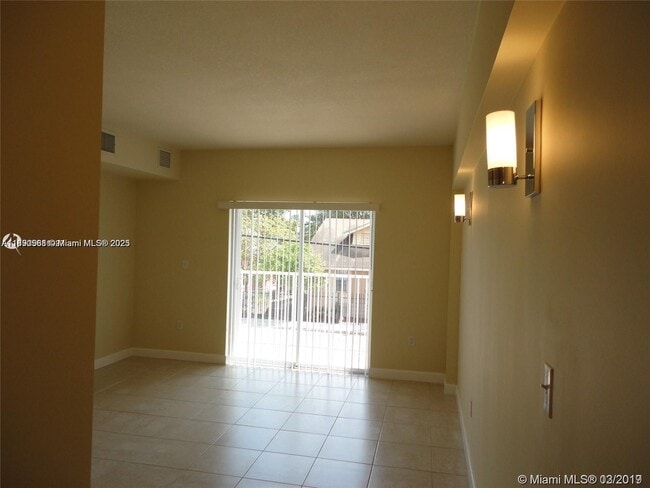 Photo - 134 SW 7th Ave Unit 206